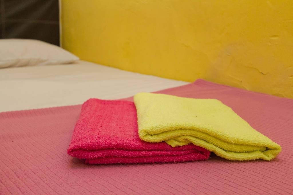 Cocoa Mews Cafe And Homestay George Town Bagian luar foto